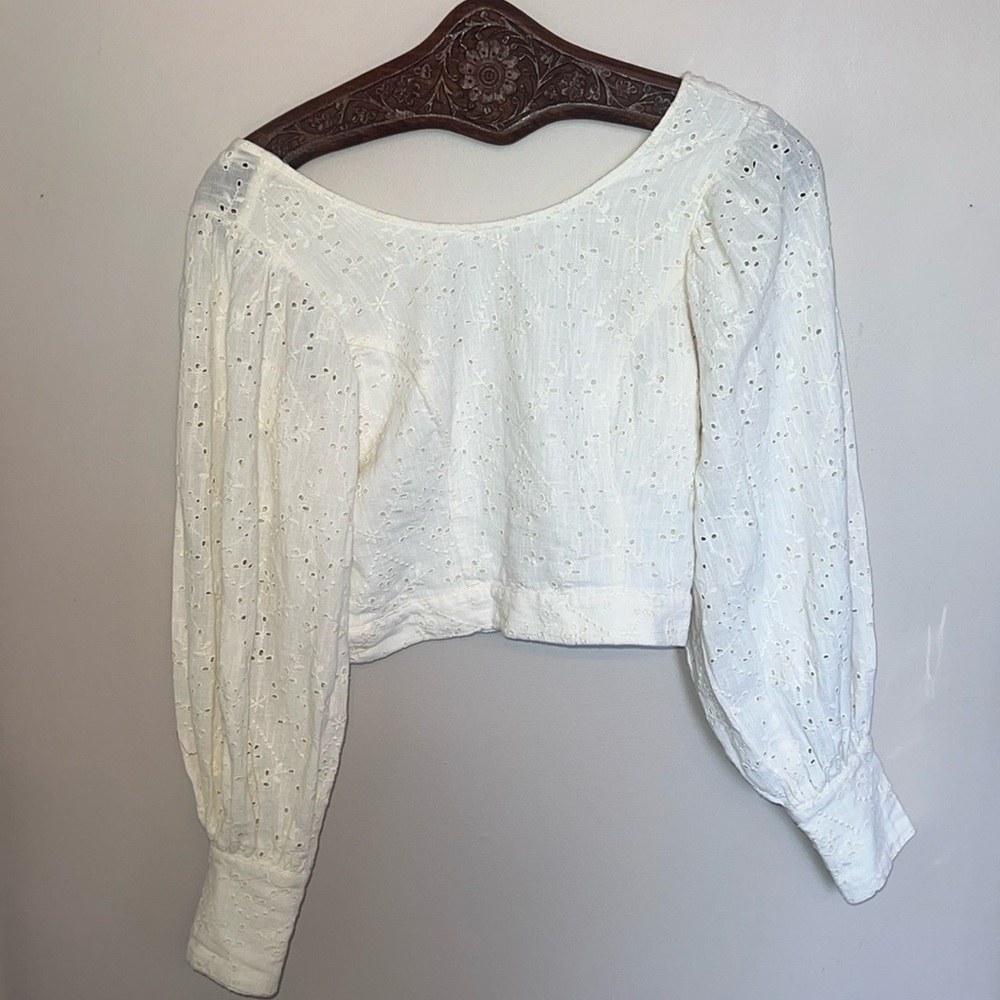 Free People cropped white eyelet linen shirt. Button down, scooped back